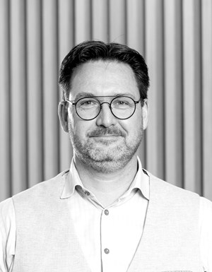 bas@marquette-detachering.nl